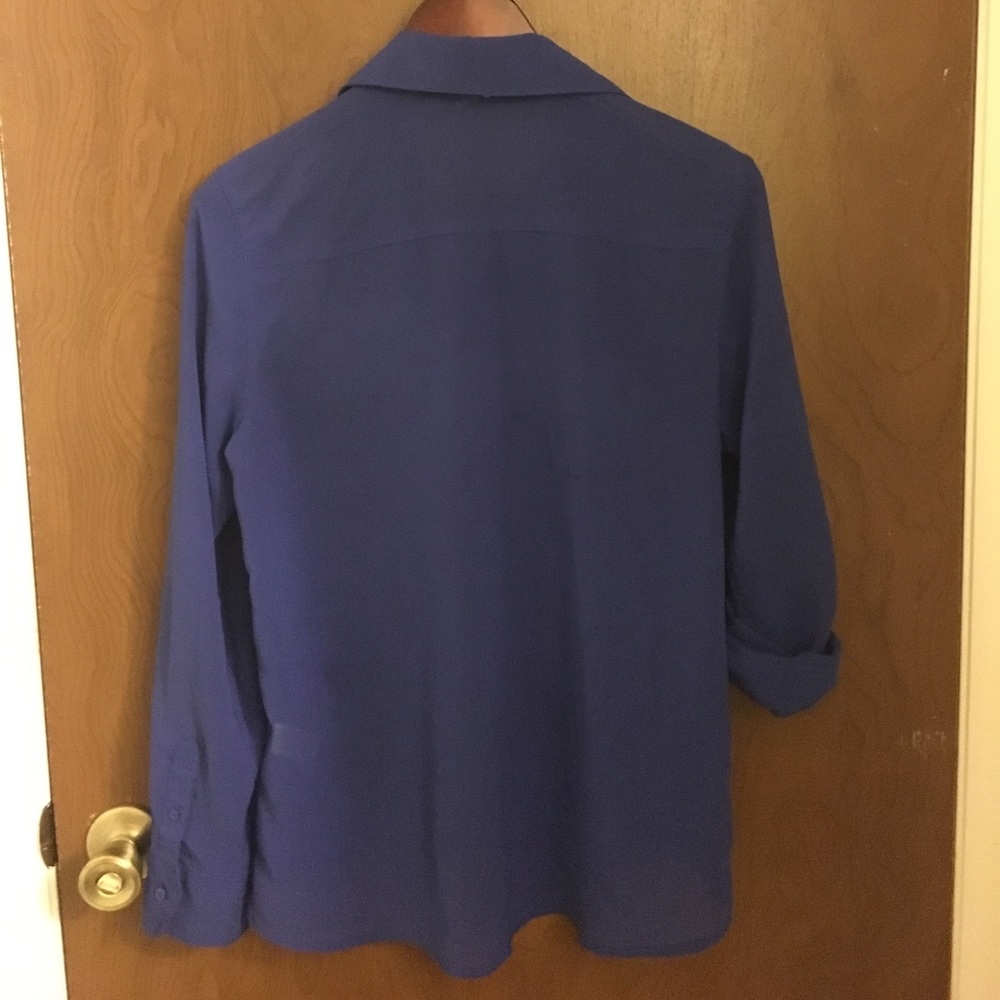 Aero Sheer Button Down Blouse - Picture 4 of 4
